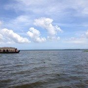 Houseboat in Lake Free Photo 4